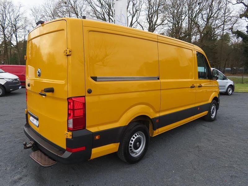 Second-hand VW Crafter 177 CP (130 kW) 2020 Galben Van