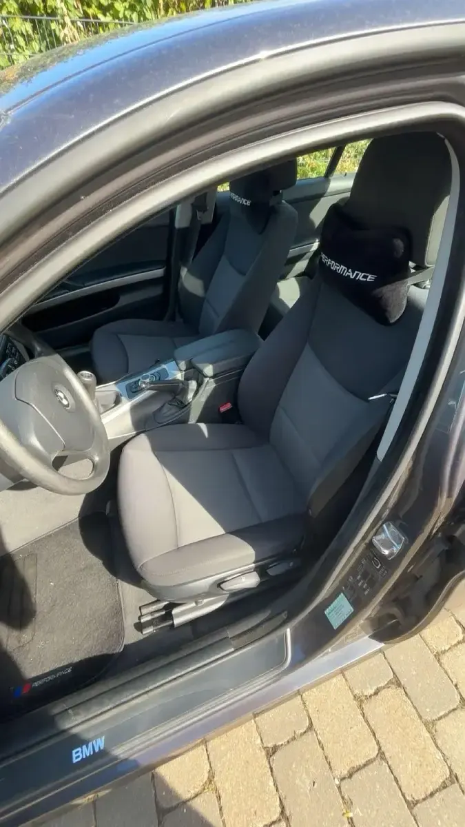 Gebraucht BMW 320 150 PS (110 kW) 2006 Grau Limousine