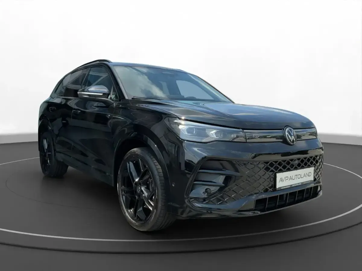 Gebraucht VW Tiguan Style 204 PS (150 kW) 2025 Grenadillschwarz SUV