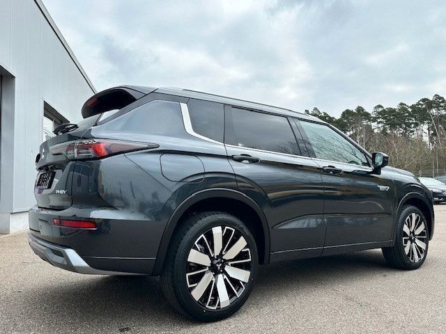 Neu Mitsubishi Outlander P-HEV Top 306 PS (225 kW) 2025 Grau SUV