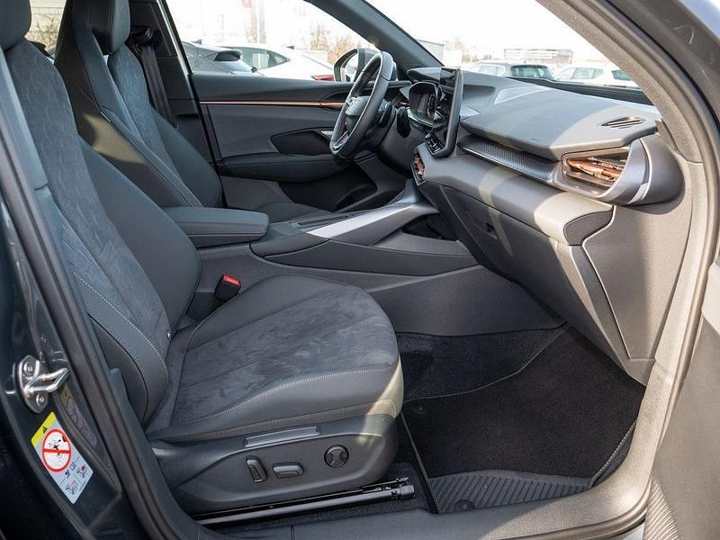 Gebraucht Cupra Terramar 204 PS (150 kW) 2025 Timanfaya grau SUV