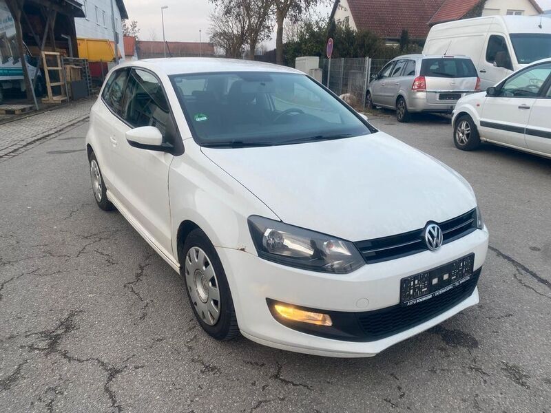 Weiß Gebraucht 2011 VW Polo Trendline Coupé | 2.650 € (Superpreis) - Bild 1/4