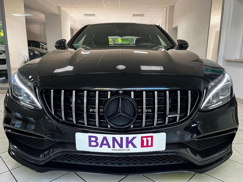 Schwarz Gebraucht 2015 Mercedes C63 AMG AMG Limousine | 35.999 € (Superpreis) - Bild 1/4