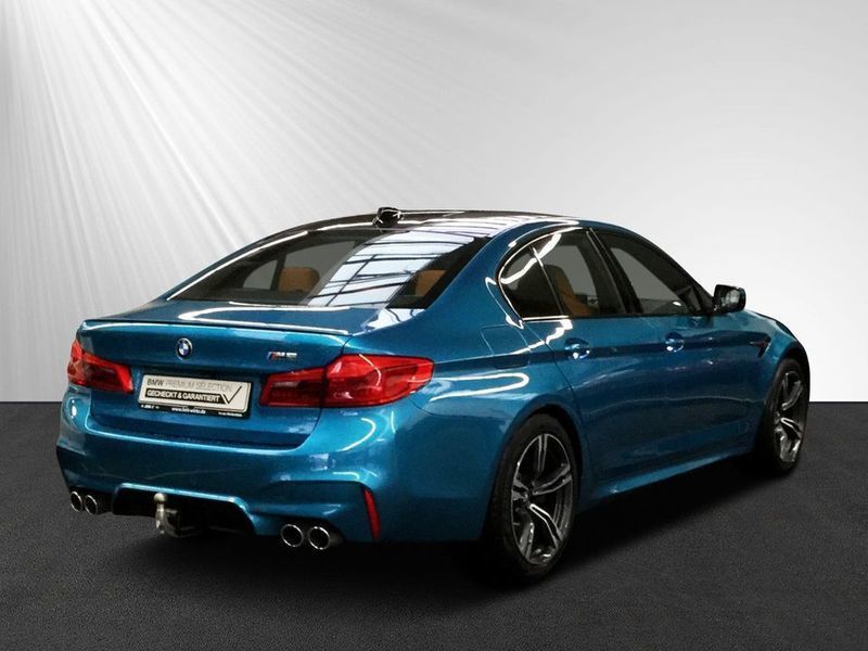 Bmw m5 limousine