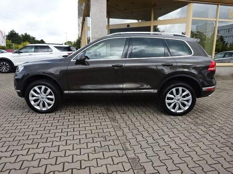 Gebraucht VW Touareg 262 PS (192 kW) 2015 Schwarz SUV