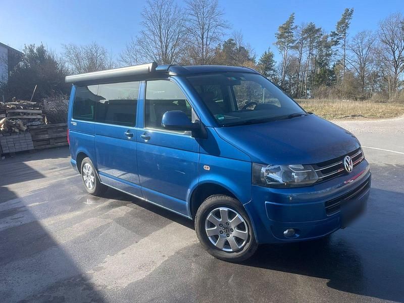 Gebraucht VW California Beach 103 PS (75 kW) 2011 Blau Van