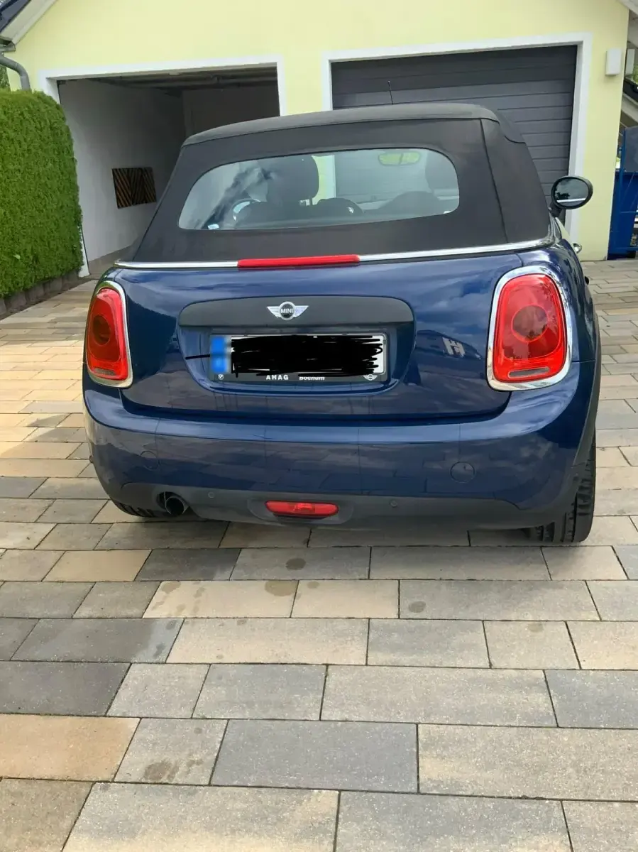 Gebraucht Mini One Cabriolet 102 PS (75 kW) 2018 Blau Cabrio