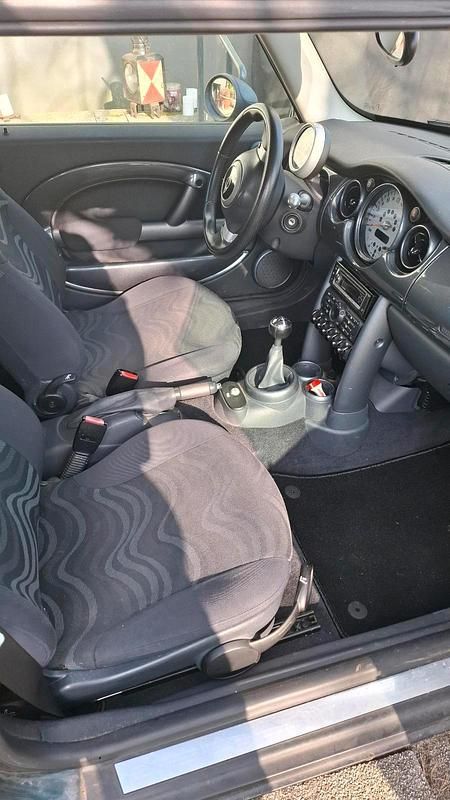 Second-hand Mini ONE 90 CP (66 kW) 2004 Verde Hatchback