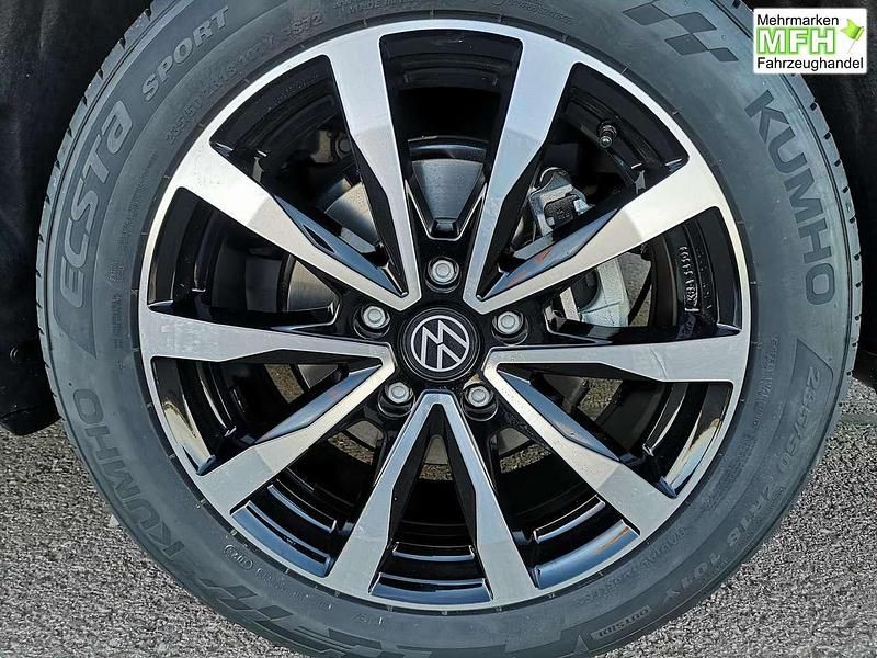 Neu VW Multivan Edition 180 PS (132 kW) 2025 Puregrey Van