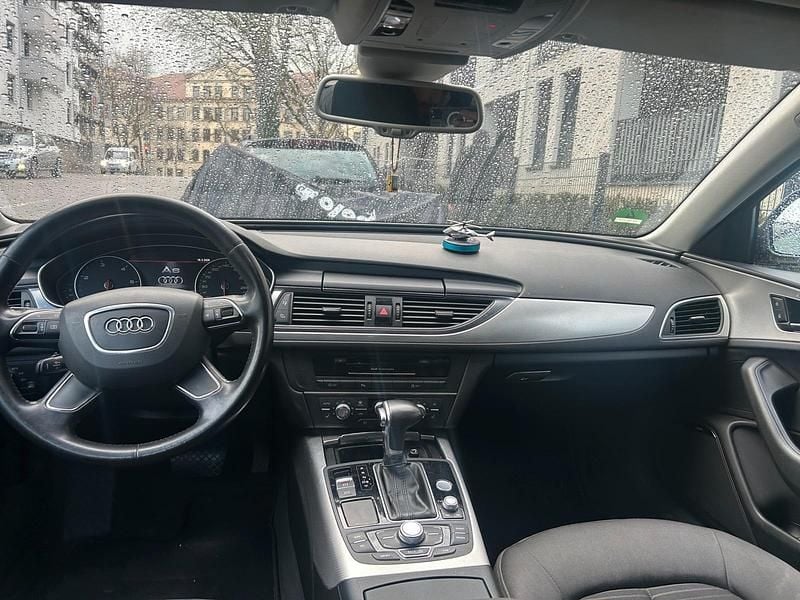 Usado Audi A6 190 HP (139 kW) 2013 Preto Sedan