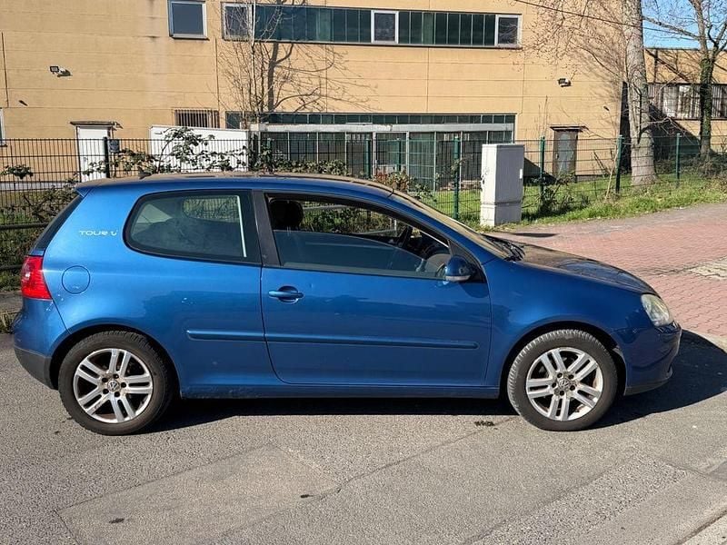 Gebraucht VW Golf V 140 PS (102 kW) 2007 Blau Limousine
