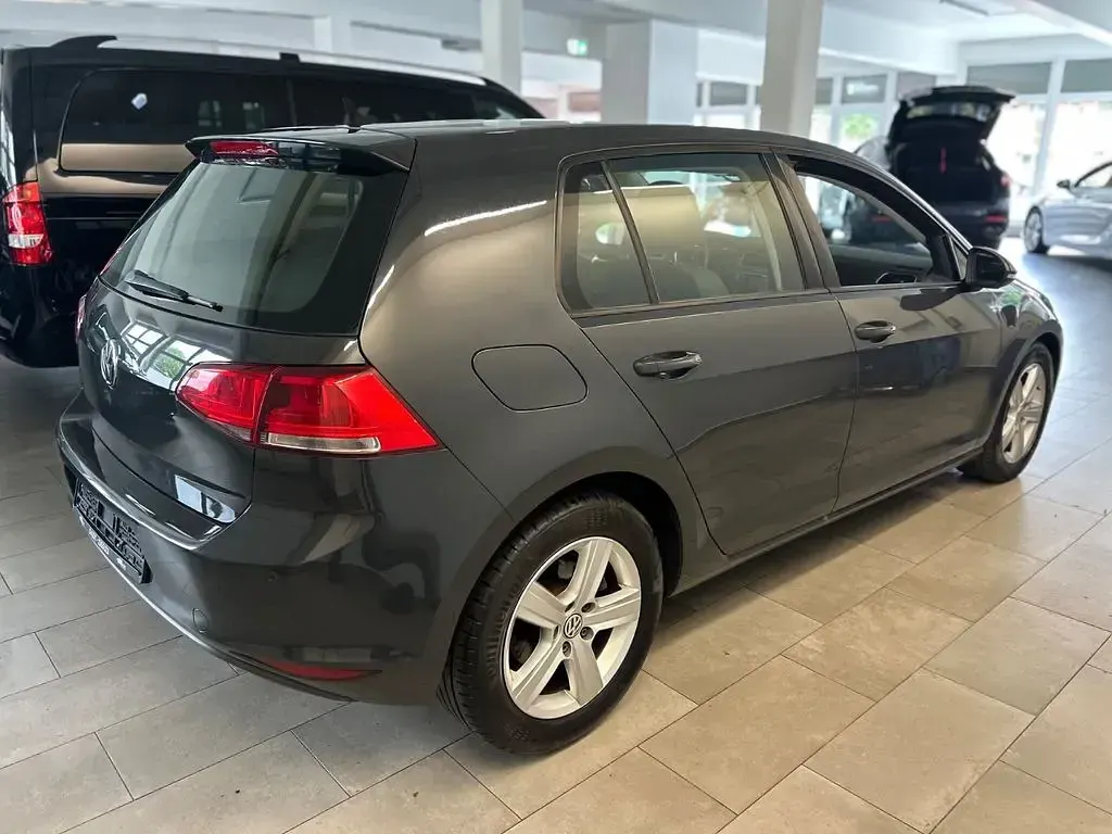 Gebraucht VW Golf VII Comfortline 150 PS (110 kW) 2013 Grau Limousine
