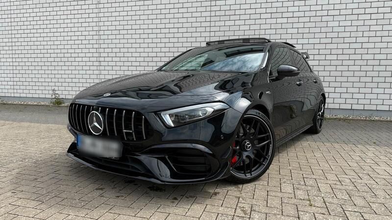Nachtschwarz unilack Gebraucht 2020 Mercedes A45 AMG AMG Kleinwagen | 47.990 € (Etwas zu teuer) - Bild 1/4