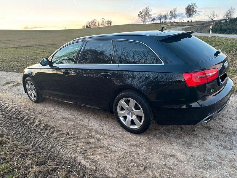 Usata Audi A6 245 CV (180 kW) 2014 Nero Station wagon