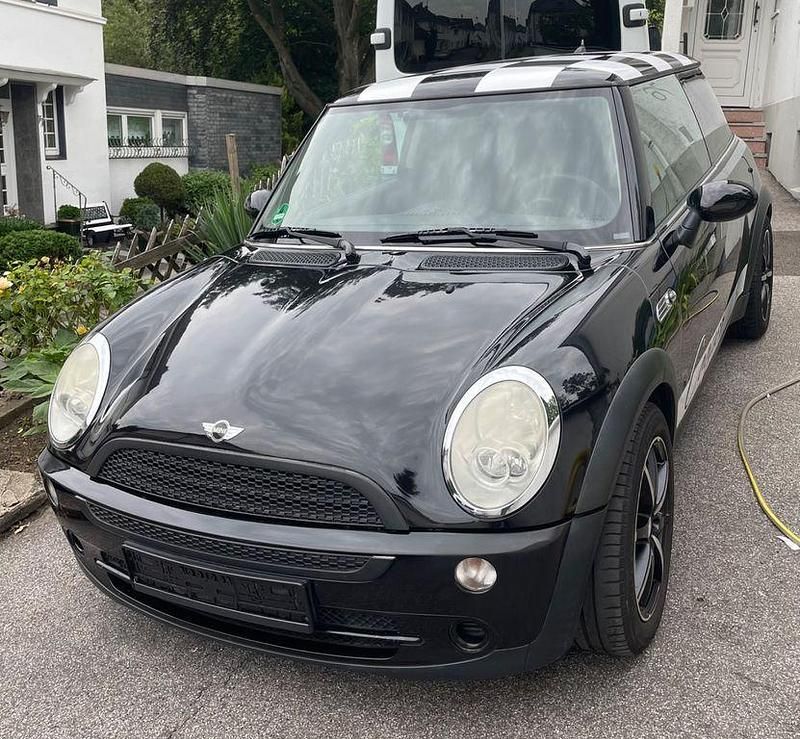 Gebraucht Mini ONE 90 PS (66 kW) 2005 Schwarz Kleinwagen
