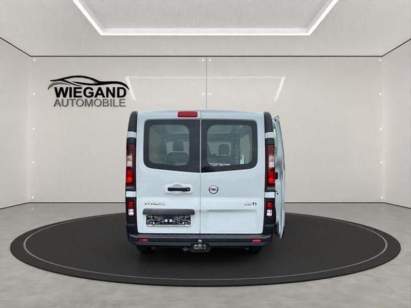 Gebraucht Opel Vivaro S 120 PS (88 kW) 2015 Schwarz Van / Kleinbus