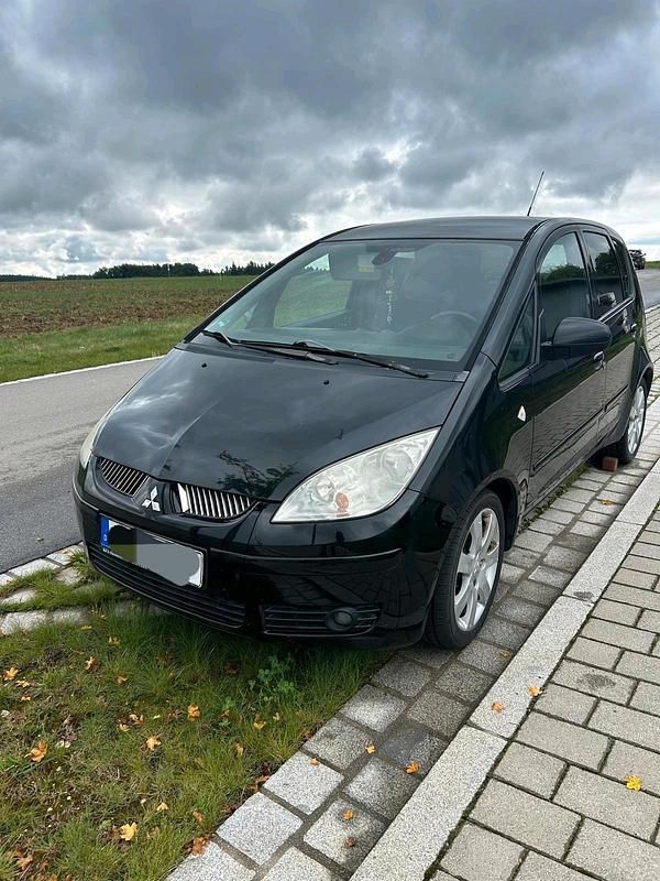 Schwarz Gebraucht 2006 Mitsubishi Colt Kleinwagen | 1.500 € (Guter Preis) - Bild 1/4