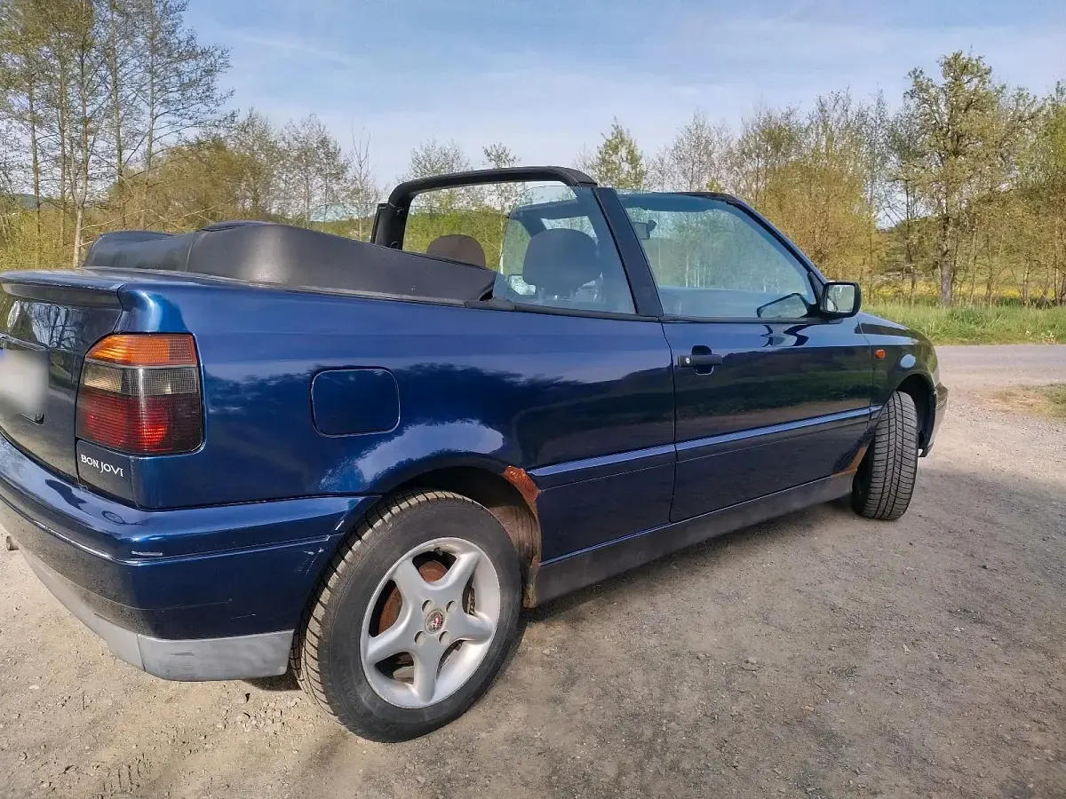Gebraucht VW Golf Cabriolet 75 PS (55 kW) 1996 Blau Cabrio