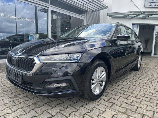 Gebraucht Skoda Octavia First Edition 150 PS (110 kW) 2020 Schwarzmagic perleffekt Kombi