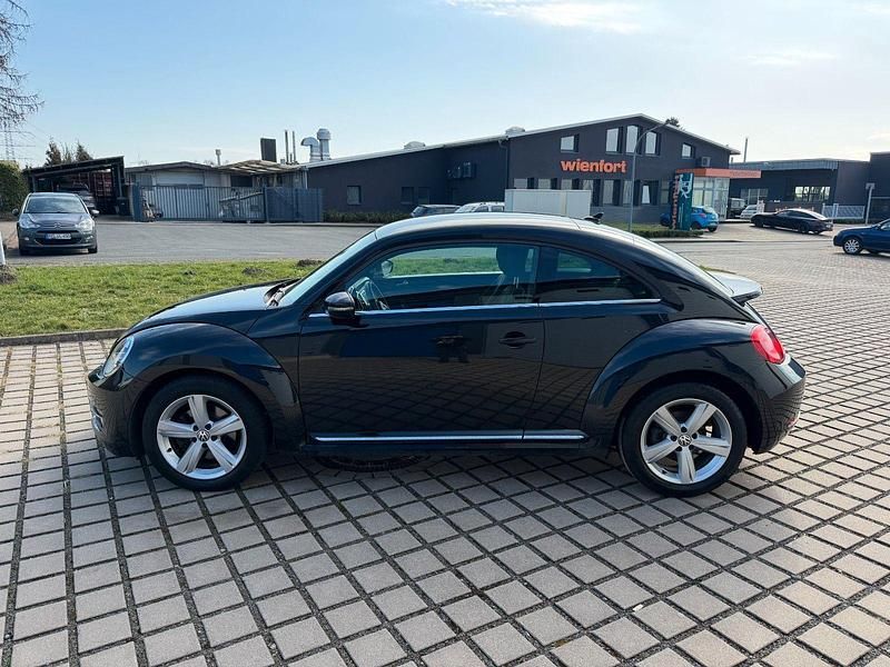 Gebraucht VW Beetle Sport 160 PS (117 kW) 2012 Schwarz Kleinwagen