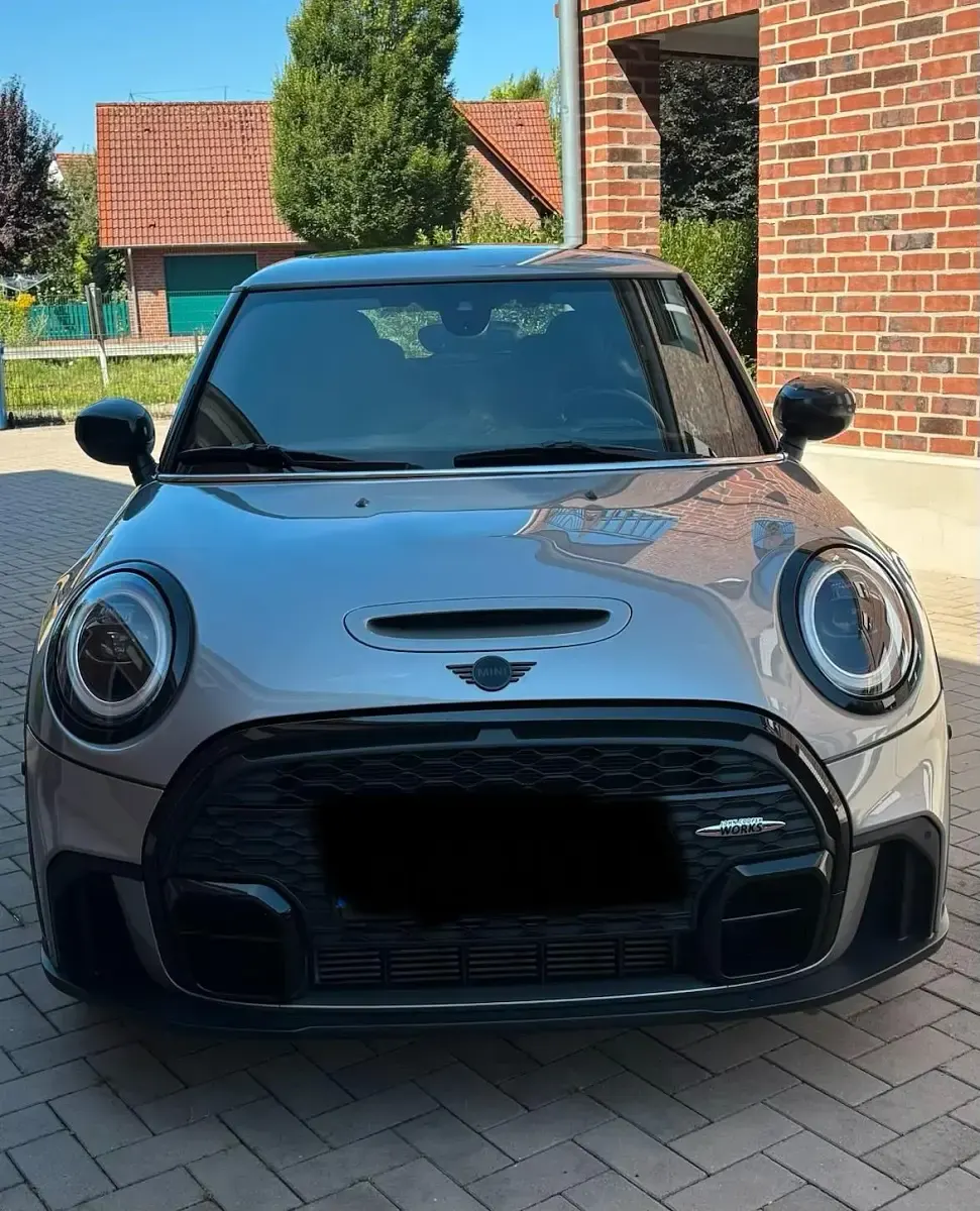 Gebraucht Mini John Cooper Works 178 PS (130 kW) 2023 Silber Kleinwagen