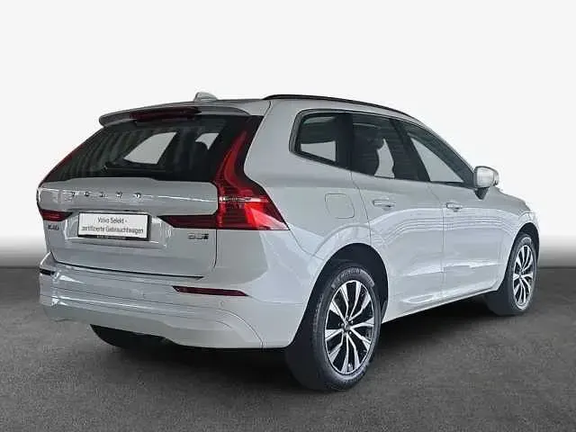 Gebraucht Volvo XC60 Core 250 PS (183 kW) 2025 Crystal weißperleffekt SUV