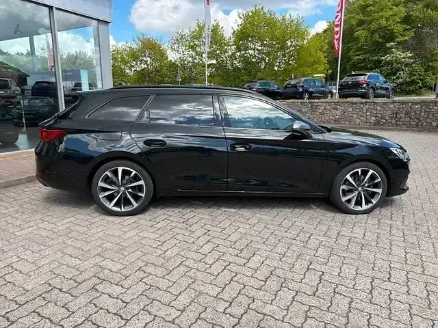 Gebraucht Seat Leon FR 190 PS (139 kW) 2021 Schwarz Limousine