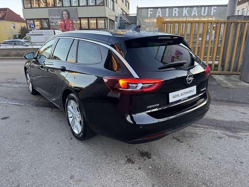 Gebraucht Opel Insignia Innovation 170 PS (125 kW) 2018 Onyx schwarz Kombi