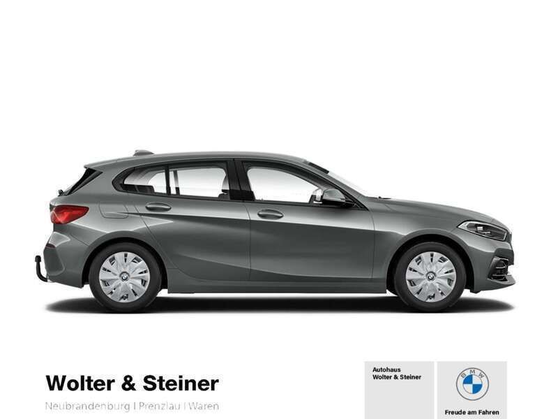 Gebraucht BMW 120 Sport Line 178 PS (130 kW) 2024 Skyscraper grau metallic Kleinwagen