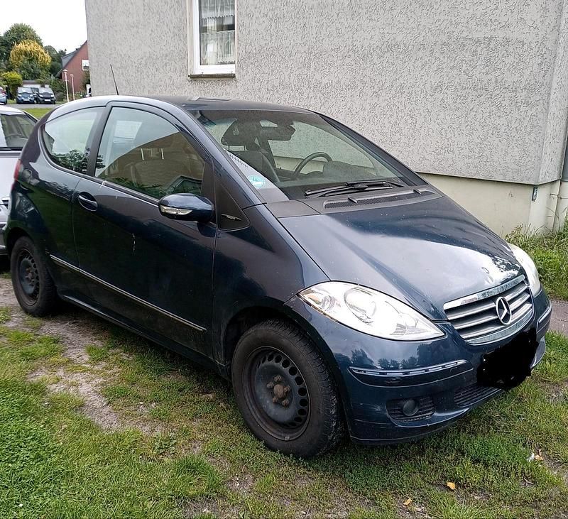 Blau Gebraucht 2008 Mercedes A170 Avantgarde Kleinwagen | 650 € (Fairer Preis) - Bild 1/4