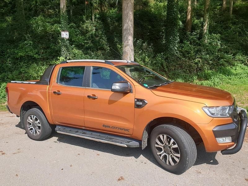 Gebraucht Ford Ranger Wildtrack 200 PS (147 kW) 2019 Orange Pickup
