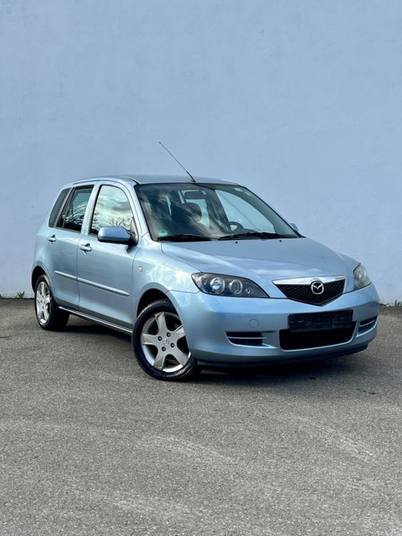 Blau Gebraucht 2007 Mazda 2 Limousine | 1.990 € (Superpreis) - Bild 1/4