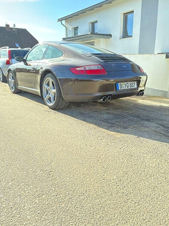 Gebraucht Porsche 911 Carrera 325 PS (239 kW) 2005 Braun Coupé
