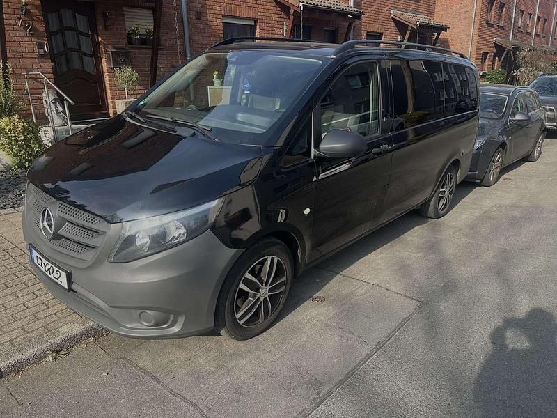Gebraucht Mercedes Vito 163 PS (119 kW) 2016 Schwarz Van