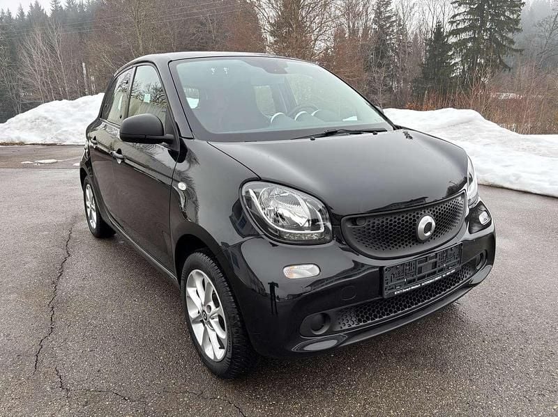 Gebraucht Smart ForFour Basis 71 PS (52 kW) 2015 Schwarz Kleinwagen