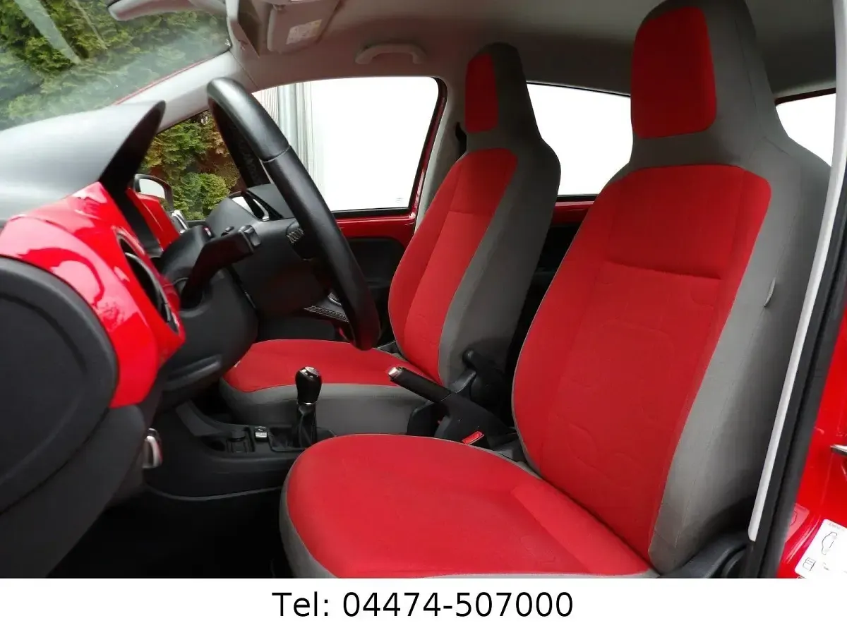 Gebraucht VW cross up! 75 PS (55 kW) 2016 Rot Kleinwagen