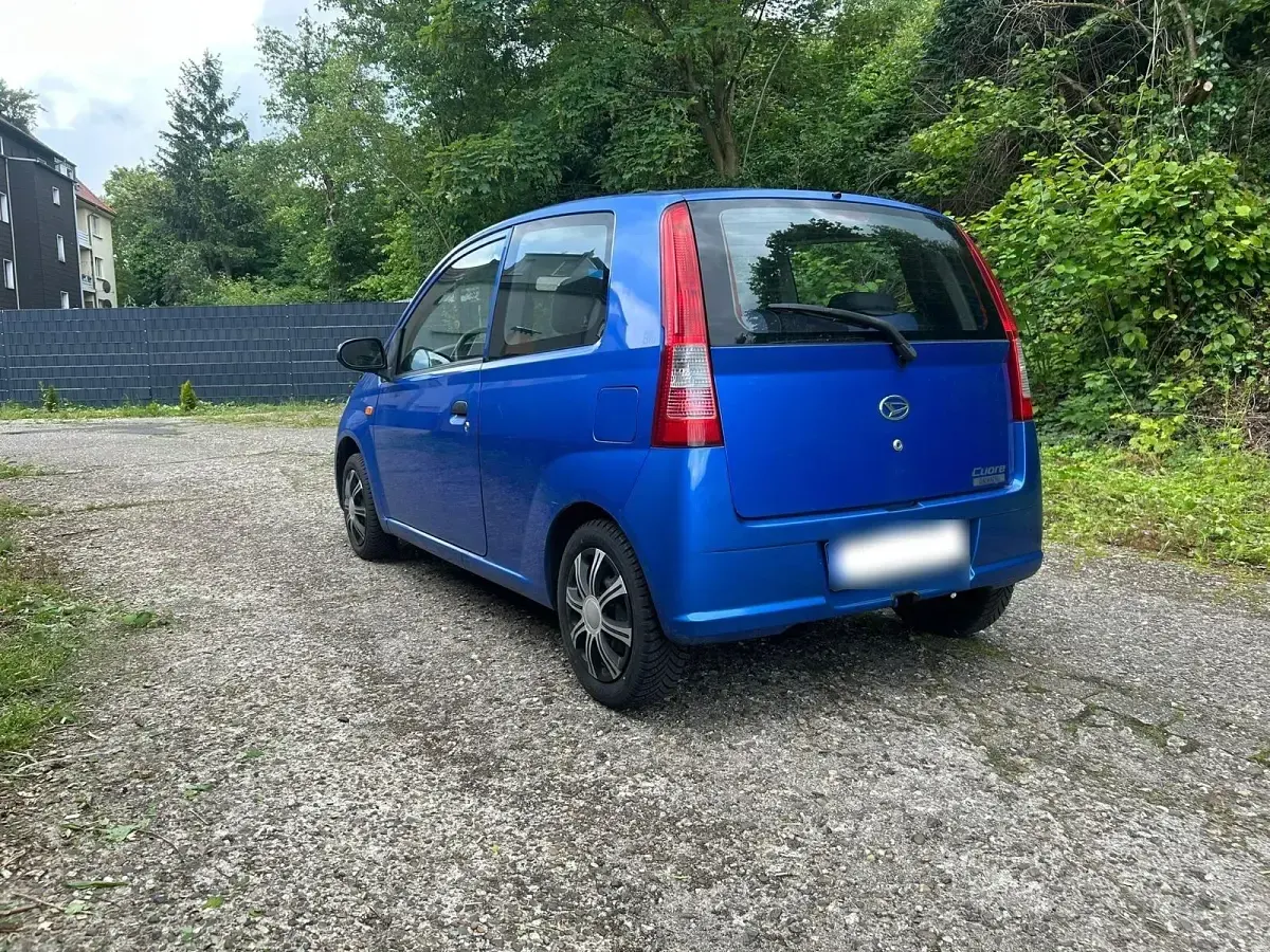 Gebraucht Daihatsu Cuore 58 PS (42 kW) 2005 Blau Kleinwagen