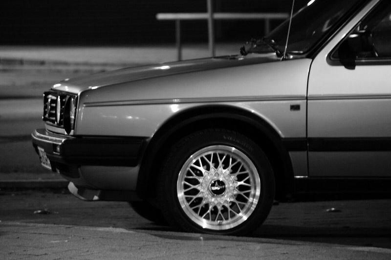 Grau Gebraucht 1988 VW Golf II Kleinwagen | 8.999 € - Bild 1/4