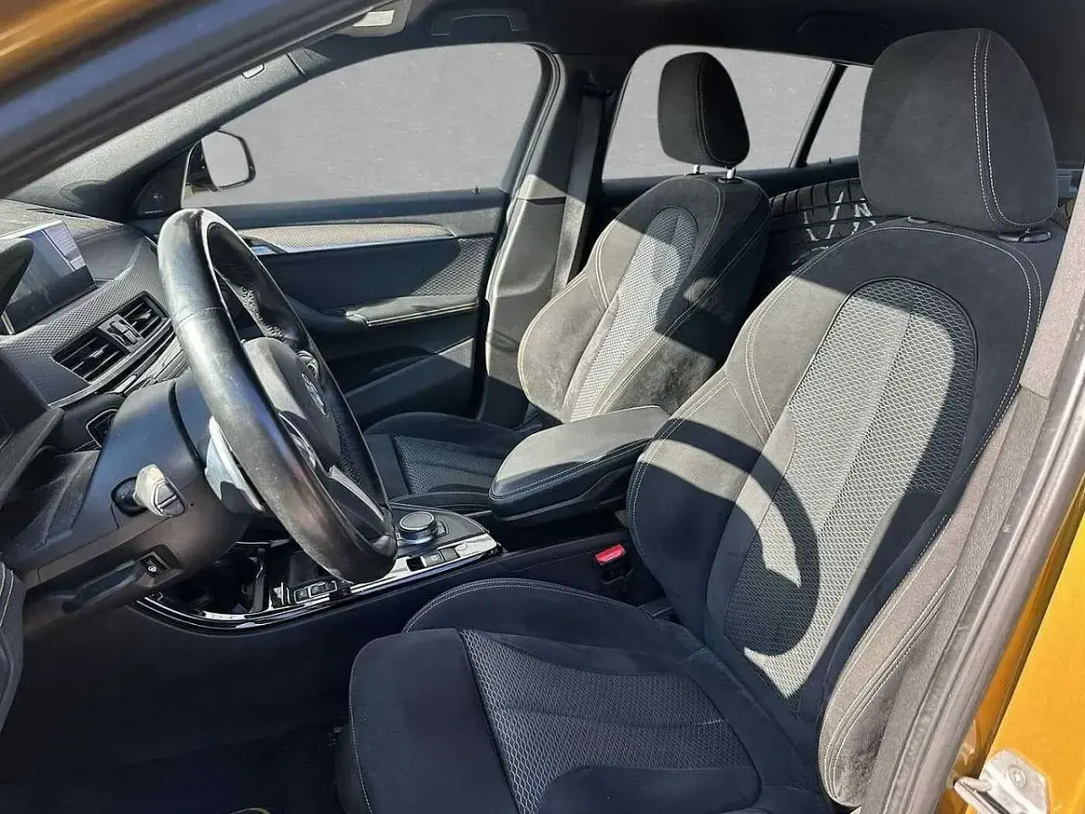 Gebraucht BMW X2 M Sport 190 PS (139 kW) 2017 Galvanic gold metallic SUV