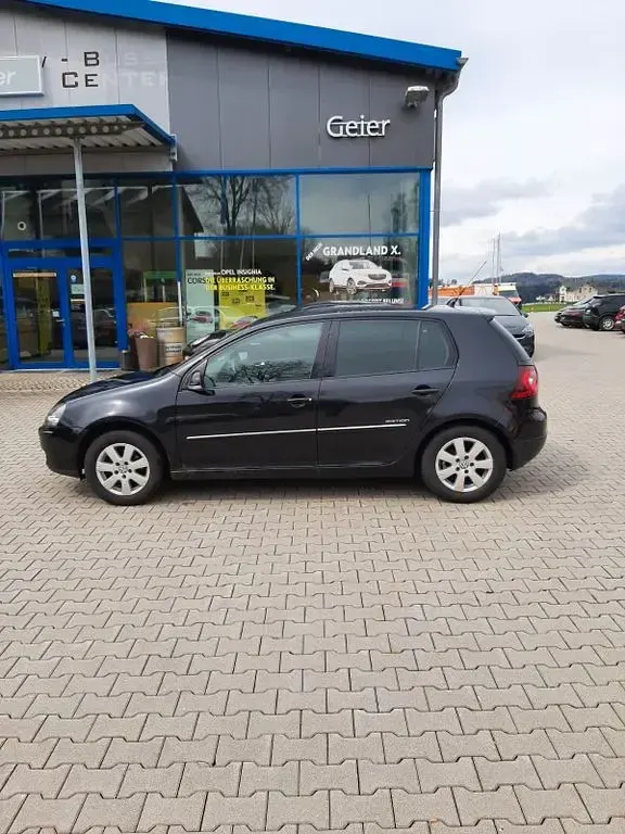 Usata VW Golf VI Edition 80 CV (58 kW) 2008 Nero Utilitaria