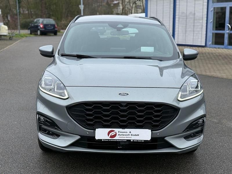 Gebraucht Ford Kuga ST-Line 120 PS (88 kW) 2023 Silber SUV