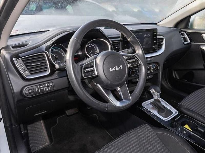Gebraucht Kia XCeed Vision 141 PS (103 kW) 2022 Weiss SUV