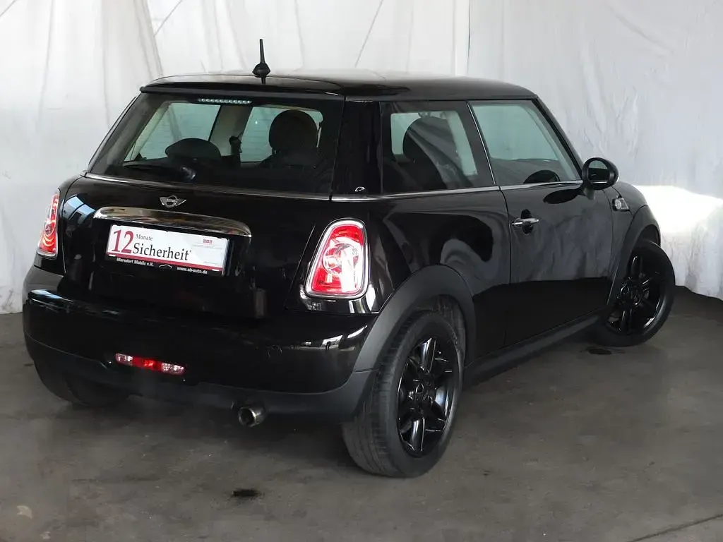 Gebraucht Mini Cooper 122 PS (89 kW) 2013 Schwarz Kleinwagen