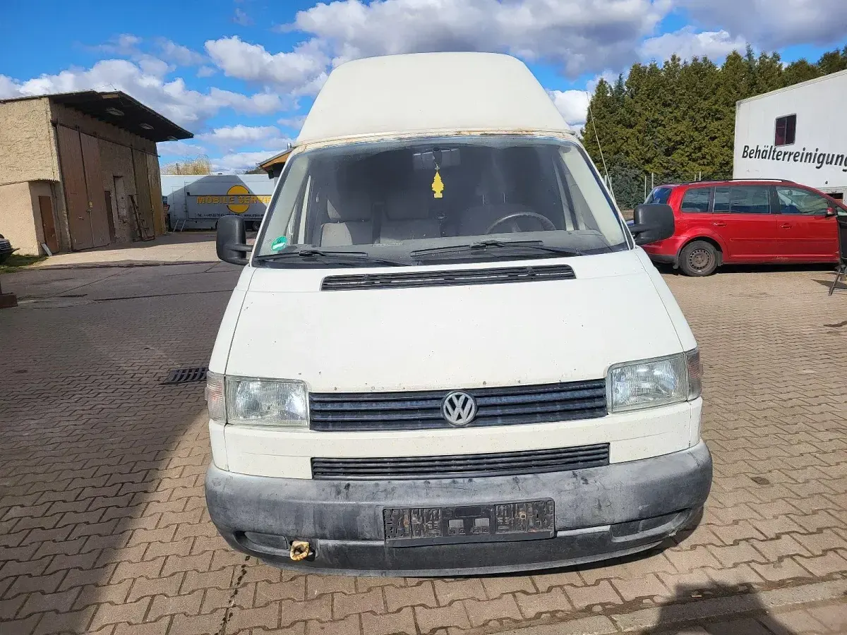 Second-hand VW Transporter 78 CP (57 kW) 1999 Alb Van