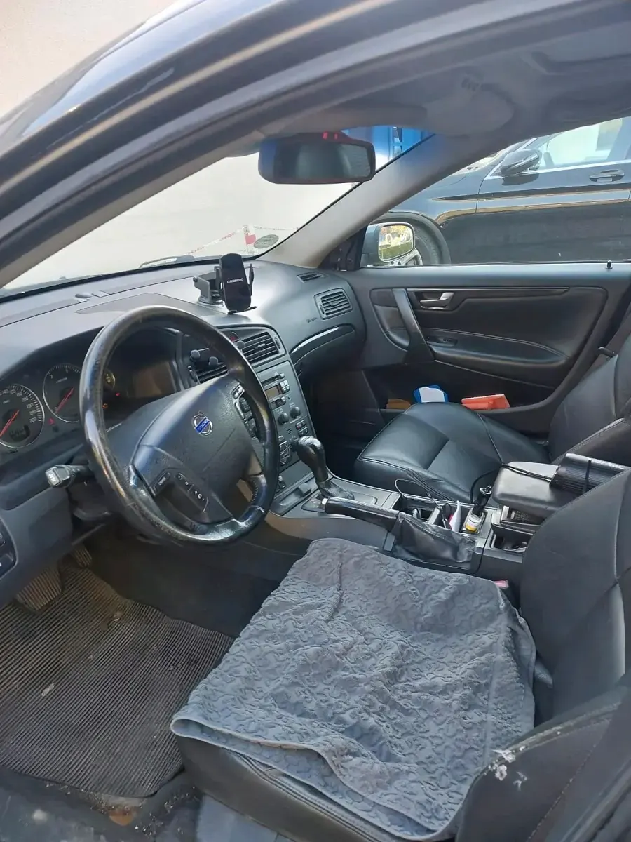 Gebraucht Volvo V70 163 PS (119 kW) 2003 Grau Kombi
