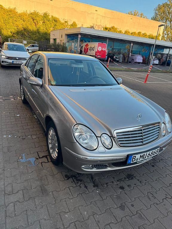 Gebraucht Mercedes E280 Elegance 231 PS (169 kW) 2005 Beige Limousine