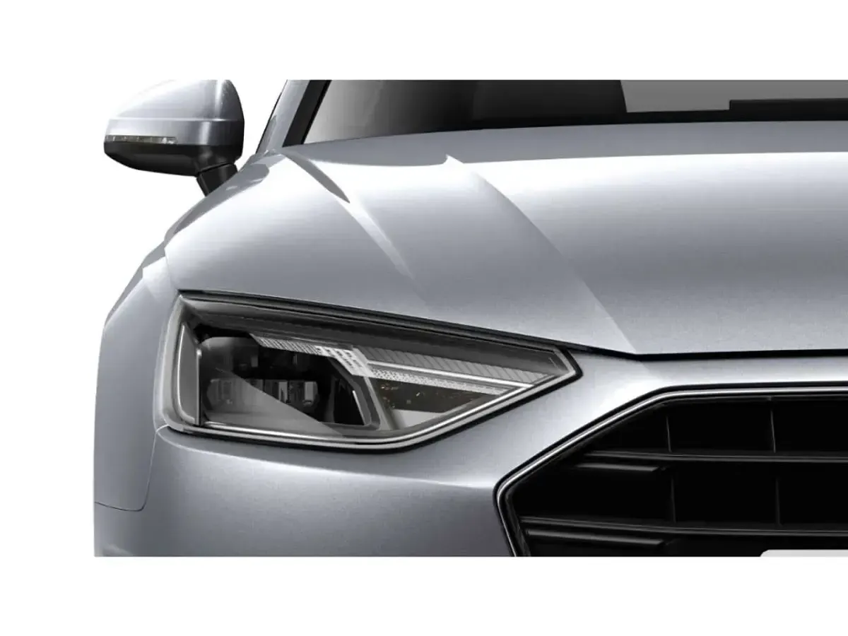 Gebraucht Audi A4 150 PS (110 kW) 2021 Florettsilber metallic Kombi