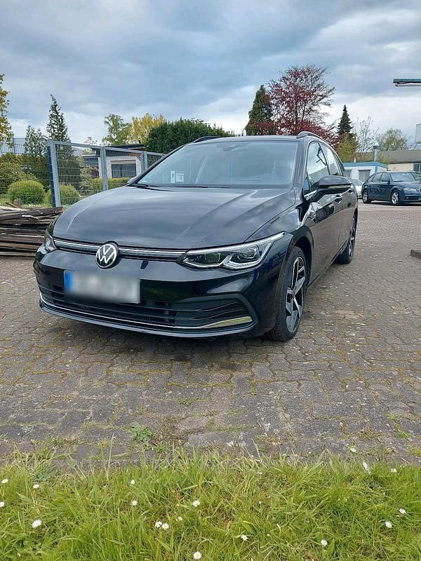Gebraucht VW Golf VIII Style 150 PS (110 kW) 2021 Schwarz Kombi