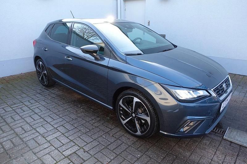 Gebraucht Seat Ibiza FR 150 PS (110 kW) 2025 Grau Limousine
