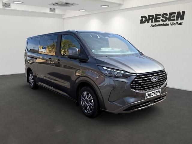 Gebraucht Ford Tourneo Titanium 232 PS (170 kW) 2025 Grau Van / Kleinbus